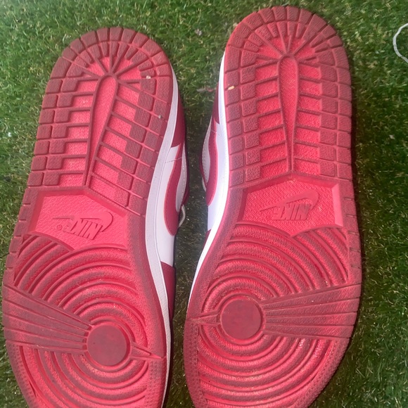 Air Jordan nike low , size 8.5 in mens - Picture 2 of 11